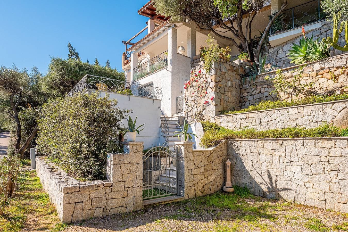 Foto 4 von 25: Ferienwohnung 'Bella Vista Marinella 2' mit Meerblick, Terrasse, Klimaanlage und WLAN