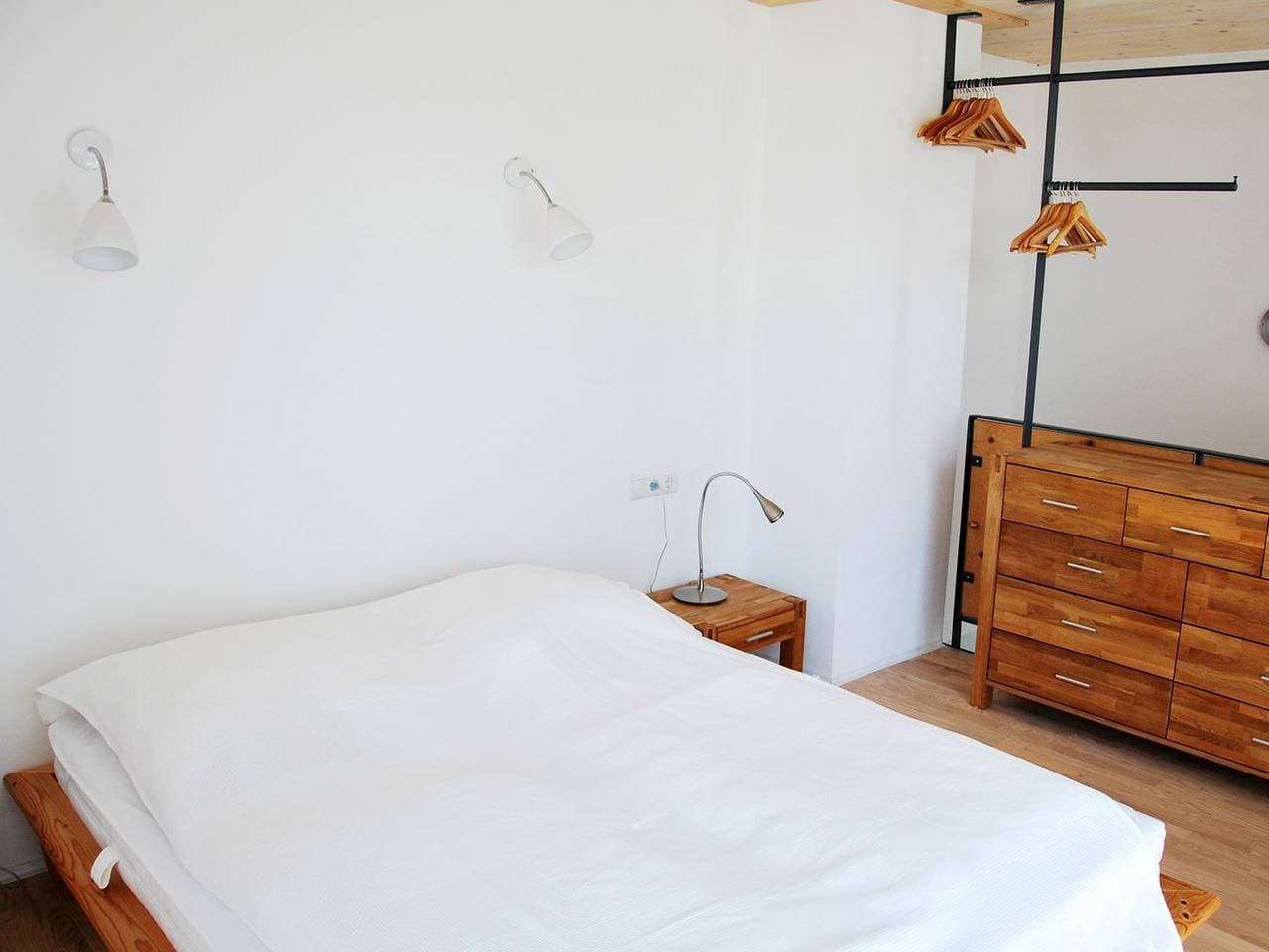 Foto 11 von 21: Ferienwohnung Am Landesteg - Maisonette mit 2 Balkonen exklusiv und am See