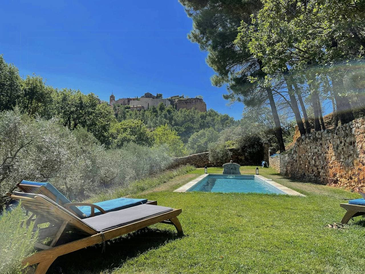 Bohème-Haus mit Blick auf Roussillon 1