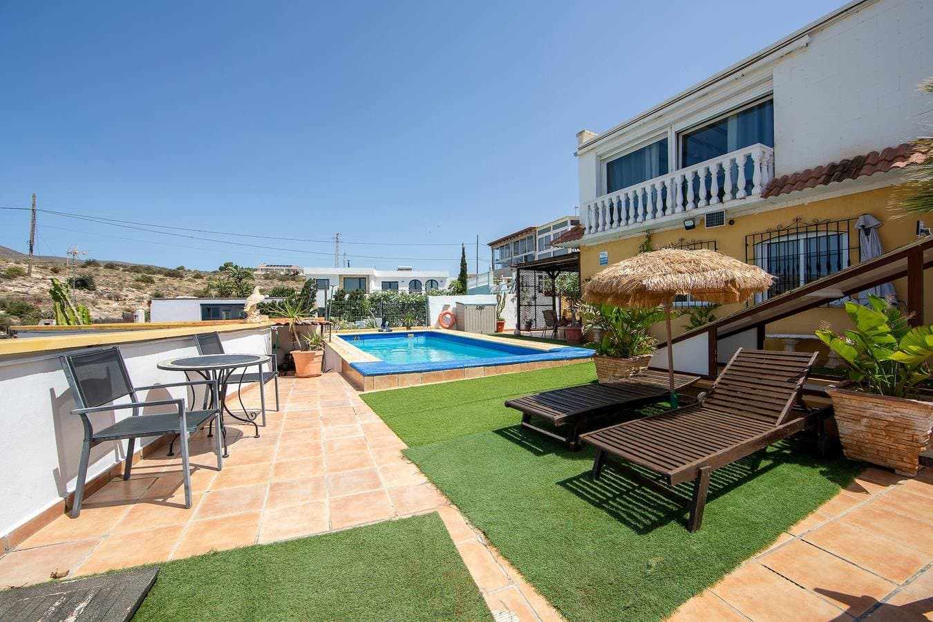 Foto 3 von 24: Ferienhaus 'Vista al Mar Ainara' mit Meerblick, gemeinschaftlich genutztem Pool & WLAN