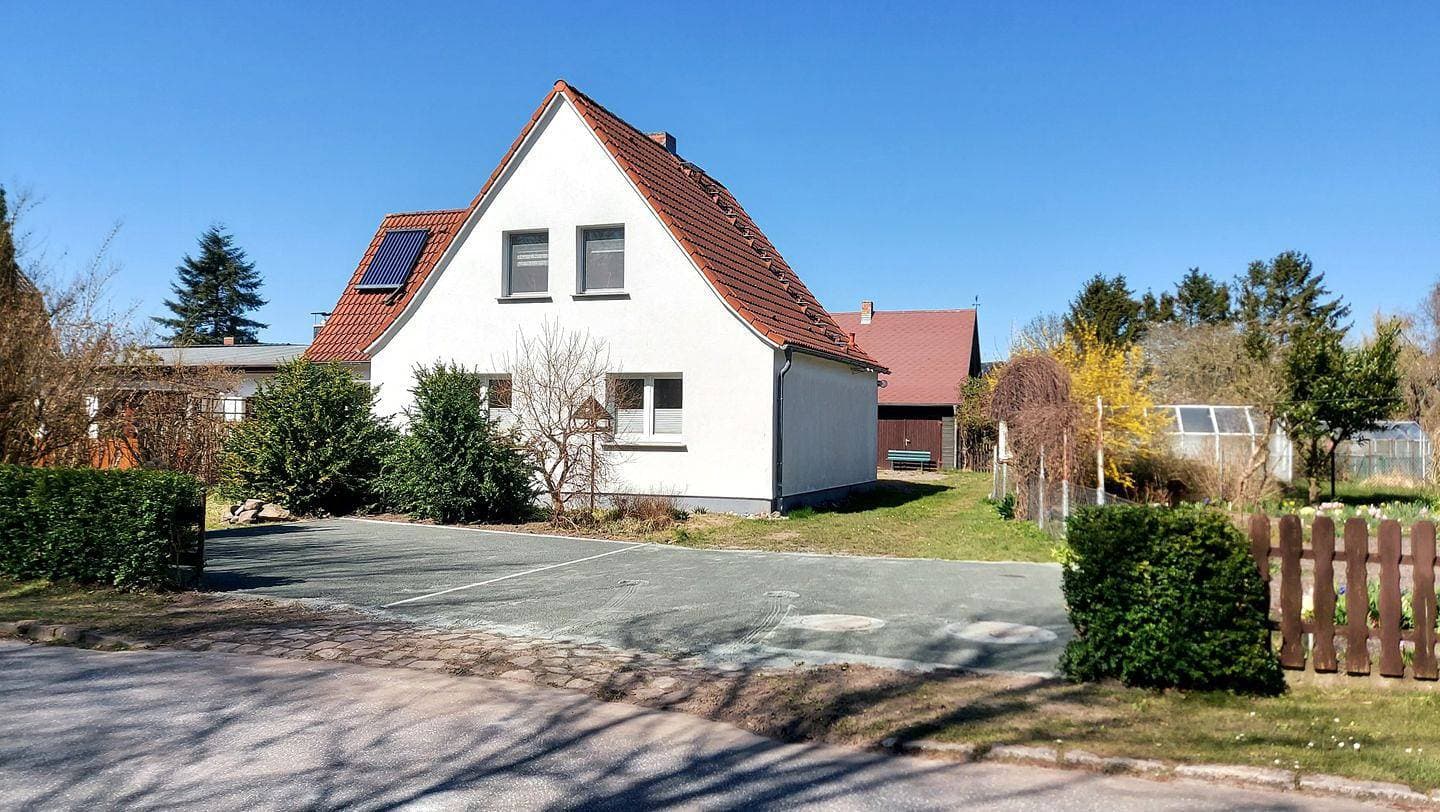 Ferienhaus Nele: Gemütlicher Rückzugsort für 4 Personen, nah am Strand 1