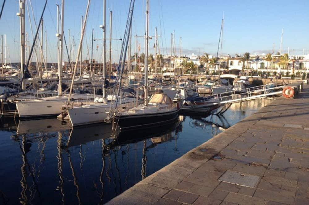 Charmante, moderne Wohnung mit Terrasse, direkt am Meer, kostenloses WLAN 1