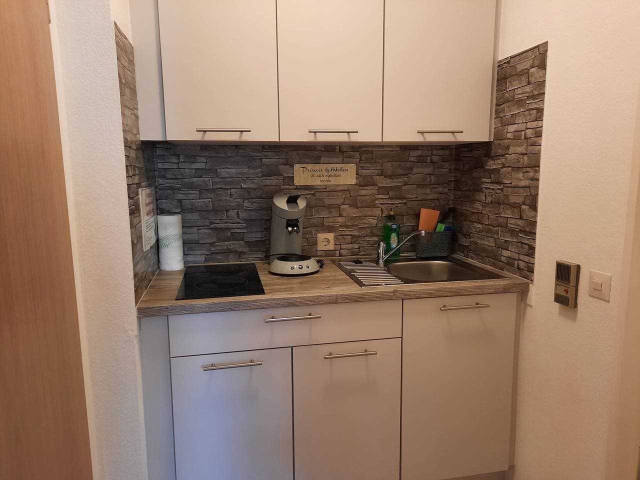 Foto 9 von 16: Ferienwohnung 'Lived-in' mit Bergblick, Balkon und Wi-Fi