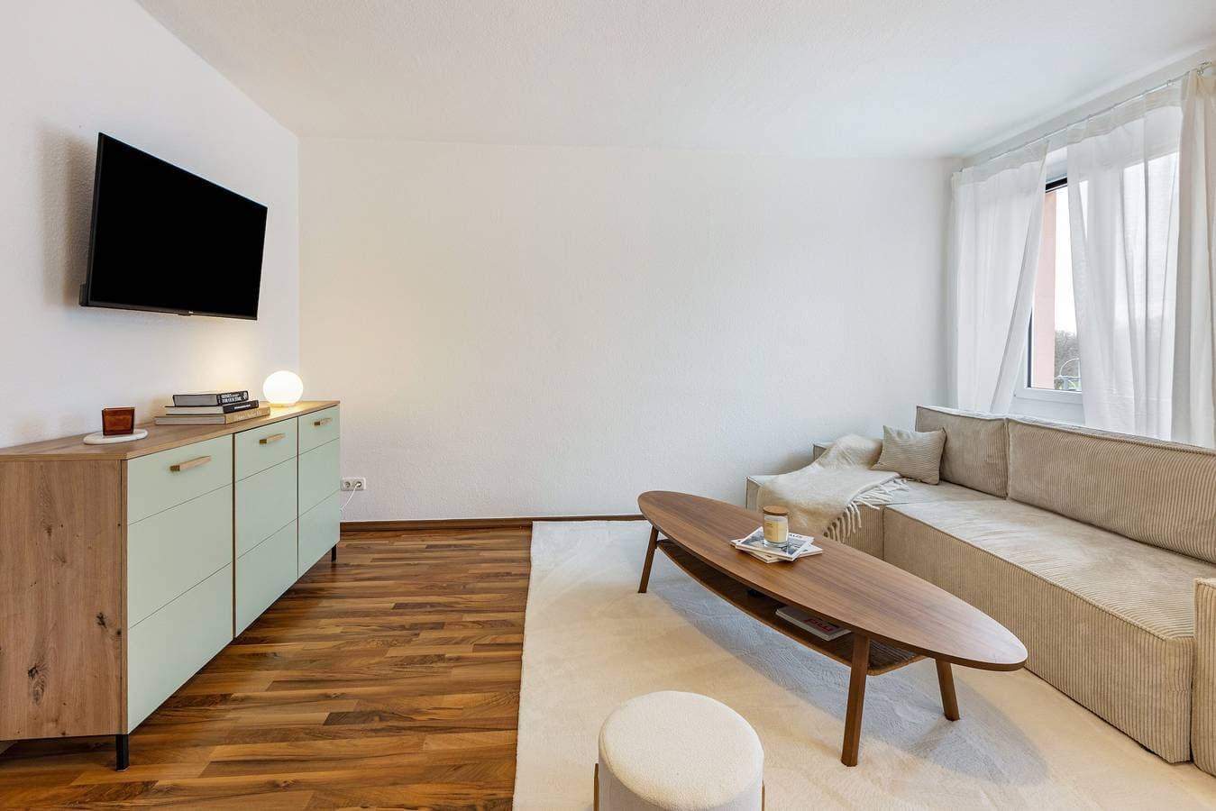 Foto 2 von 21: Ferienwohnung 'Spa Am Bauhausmuseum' mit Balkon und WLAN