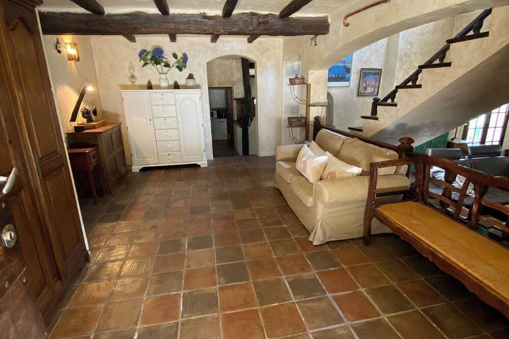 Foto 5 von 30: Animaux Acceptés, Villa Familiale Privée Avec Piscine, Parking et Charme