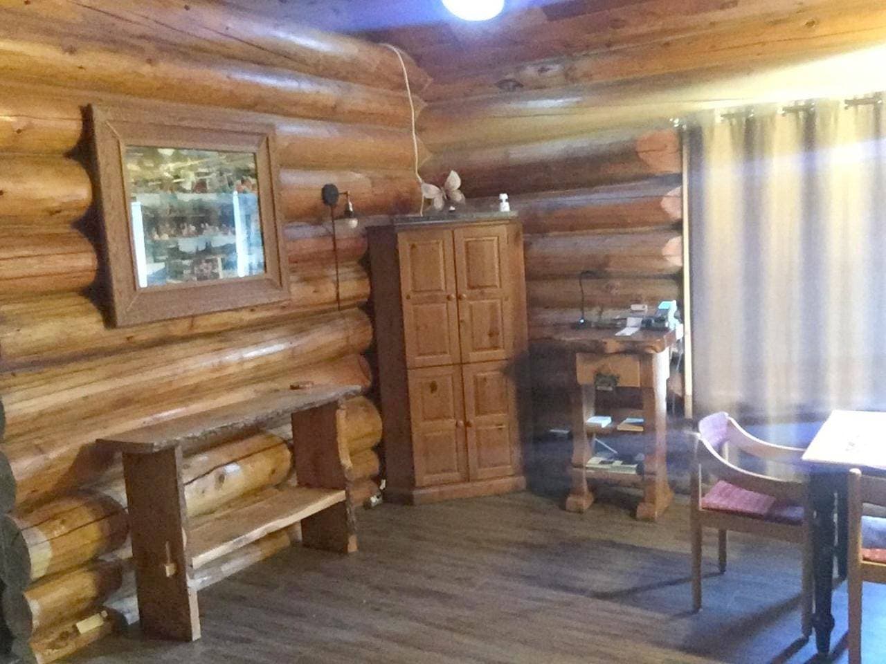 Foto 2 von 16: Family Cottage (1 queen, 3 twin, 1 cot)