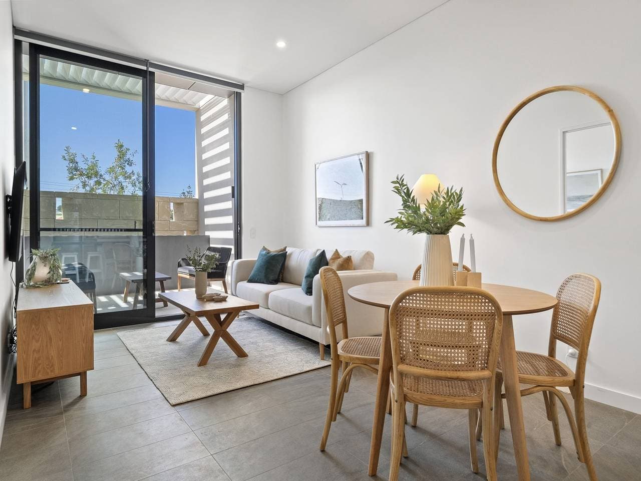 Foto 8 von 38: Ground Floor Apartment with Private Courtyard
