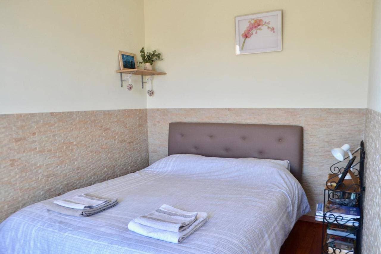 Foto 4 von 6: Double Room with Private Bathroom