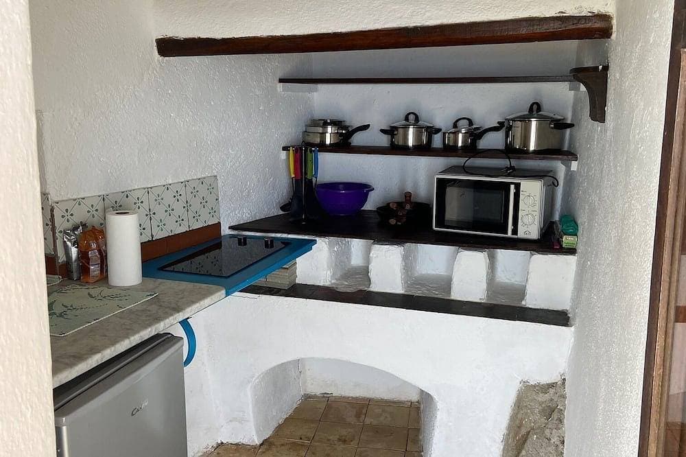 Foto 12 von 30: Traditional Eolian House \"Luna\"- Unique experience