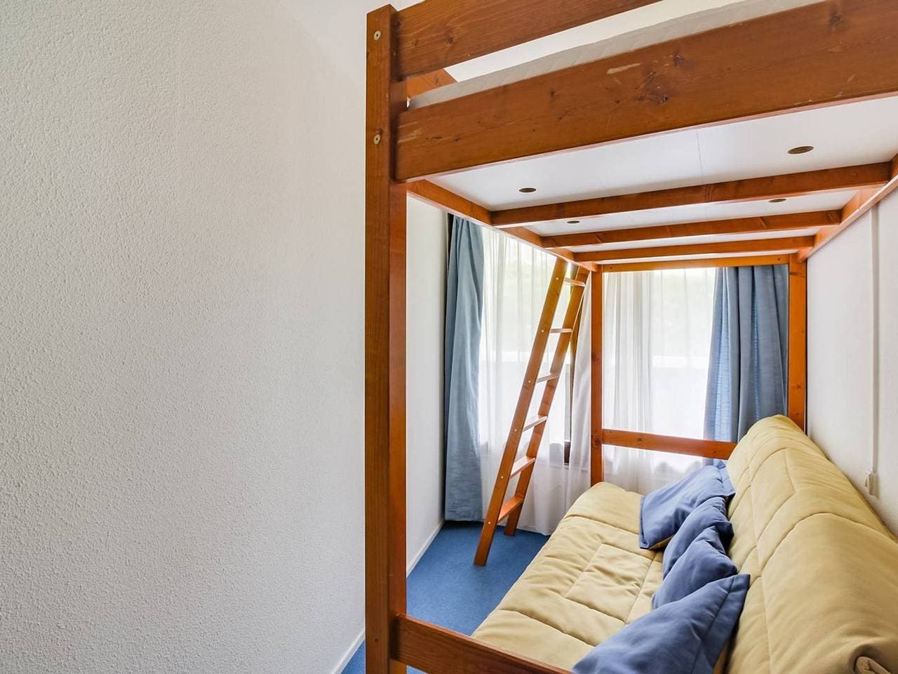 Foto 8 von 15: Gemütliche Wohnung 5 Pers - 1 Schlafzimmer - Balkon - Parkplatz - Nähe Pisten