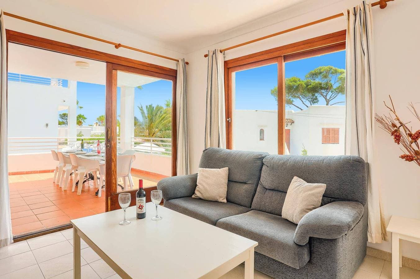 Foto 6 von 35: Villa für 10 Personen mit Garten