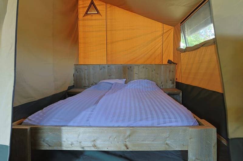 Foto 6 von 42: Rcn les Collines de Castellane — Glamping-Zelt Tournesol