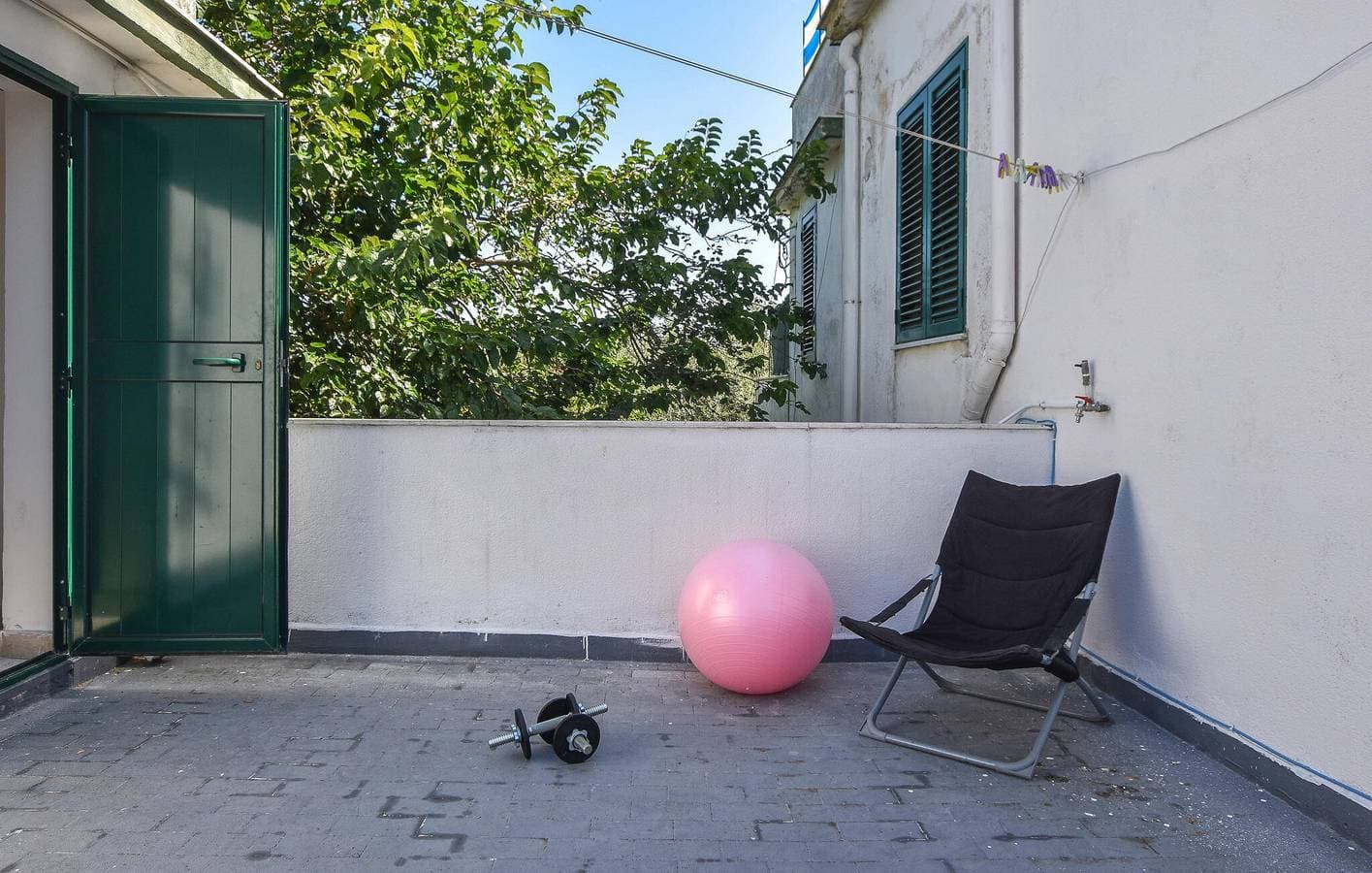 Foto 4 von 17: Gemütliches Apartment mit WiFi, AC & Parkplatz, 800m zum Strand