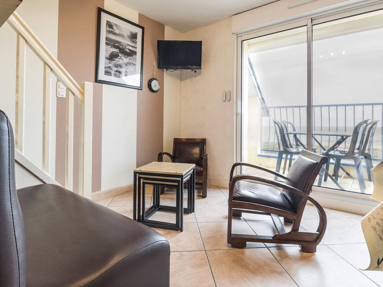 Foto 6 von 12: Familienwohnung mit Parkplatz, Meerblick-Balkon, nahe am Strand