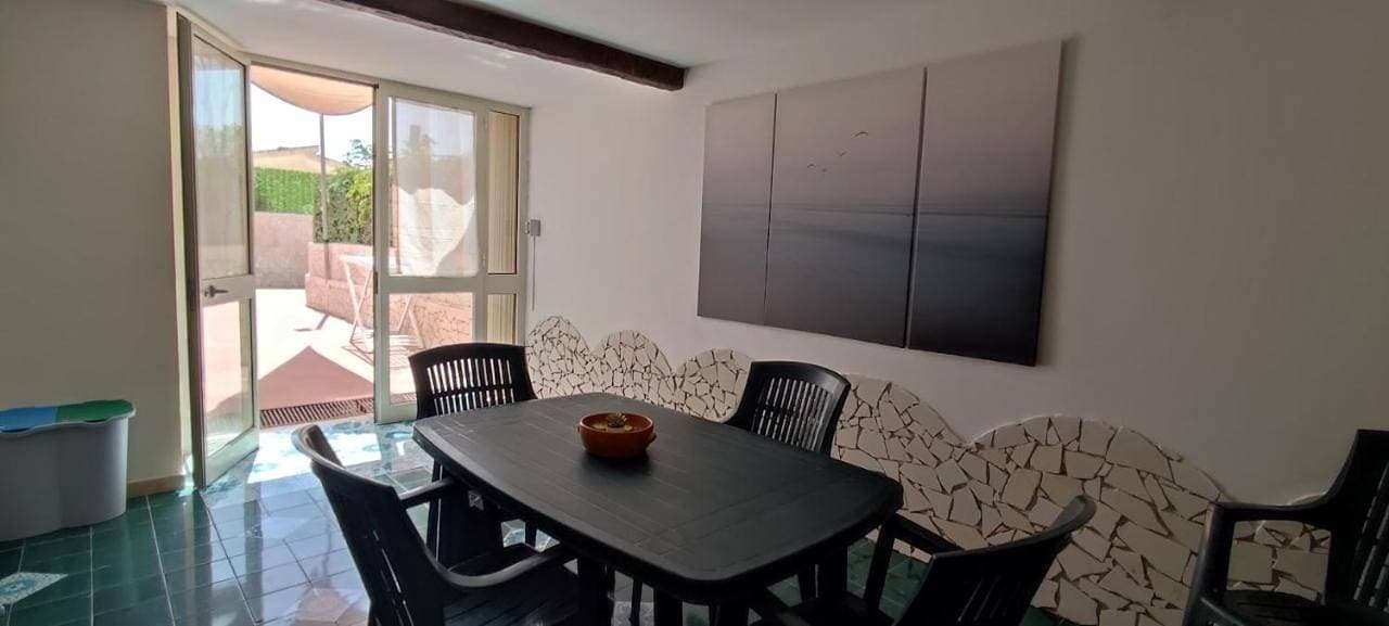 Foto 4 von 73: Three-Bedroom Apartment