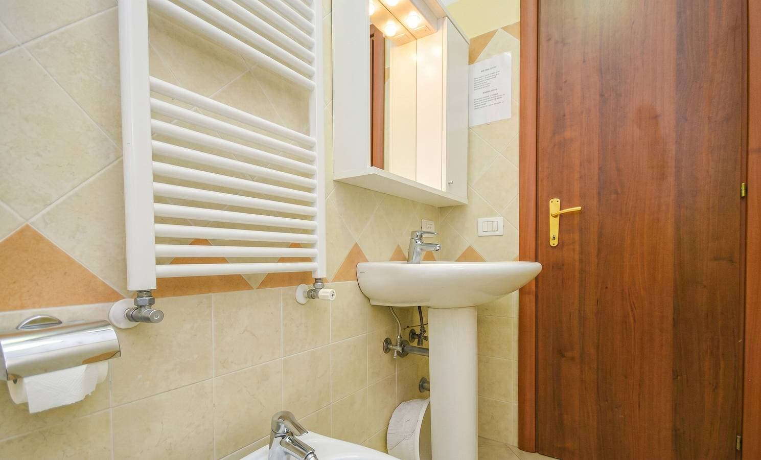 Foto 7 von 12: Charmantes Studio mit Meerblick in Sorrento - 35 qm + Terrasse