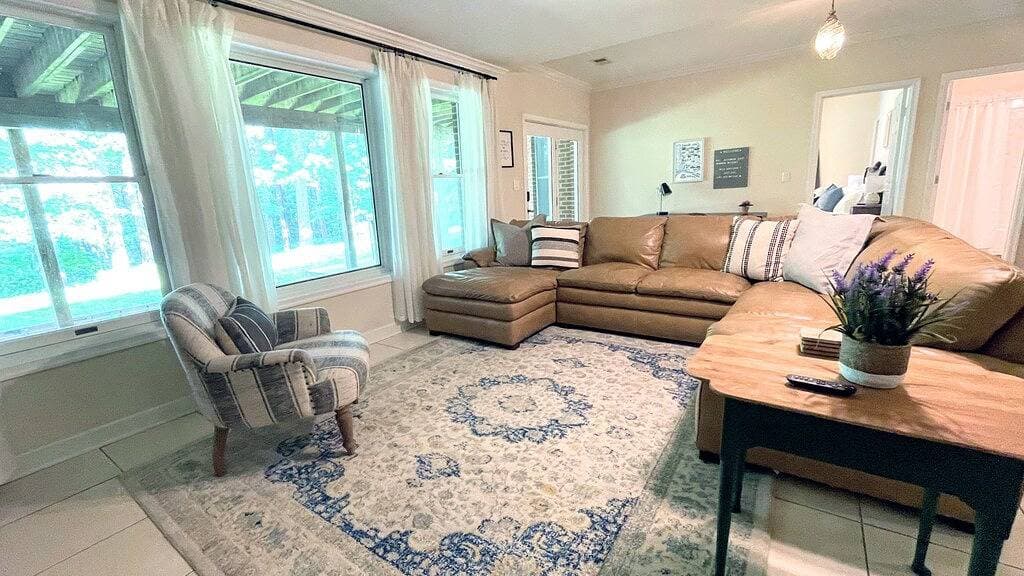 Foto 8 von 26: Urban Oasis I Large 2bd/1ba I Surrounded by Nature I 30 mins to Dc