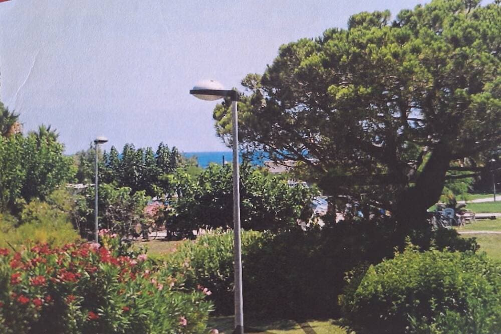 T3 Meer Gesicht erneuert, 100m Strand, 2 Schlafzimmer, Loggia grde, überwachter Parkplatz. 1