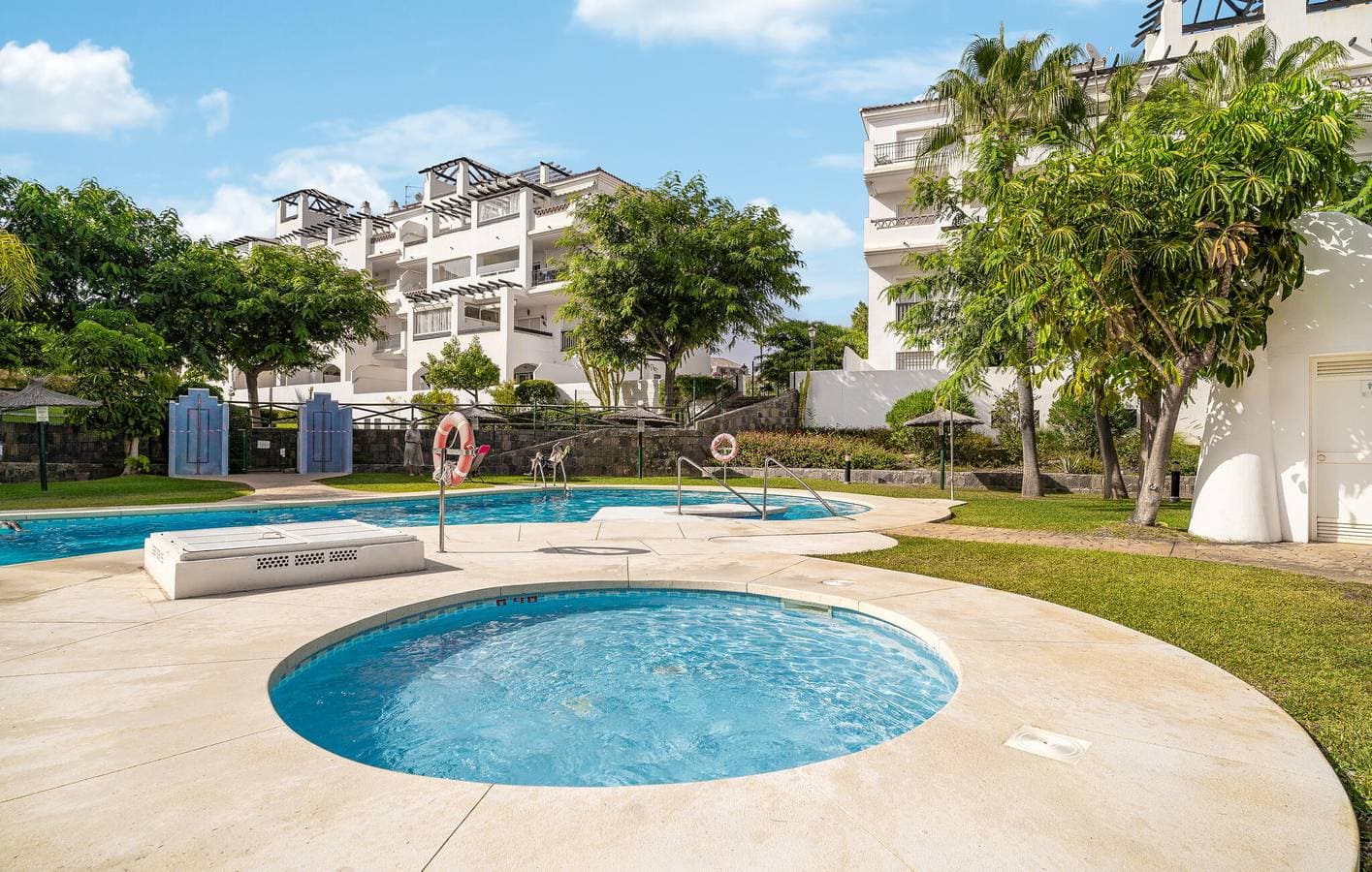 Foto 3 von 18: Beachside Bliss mit Pool und Terrasse - 2 km vom Strand entfernt