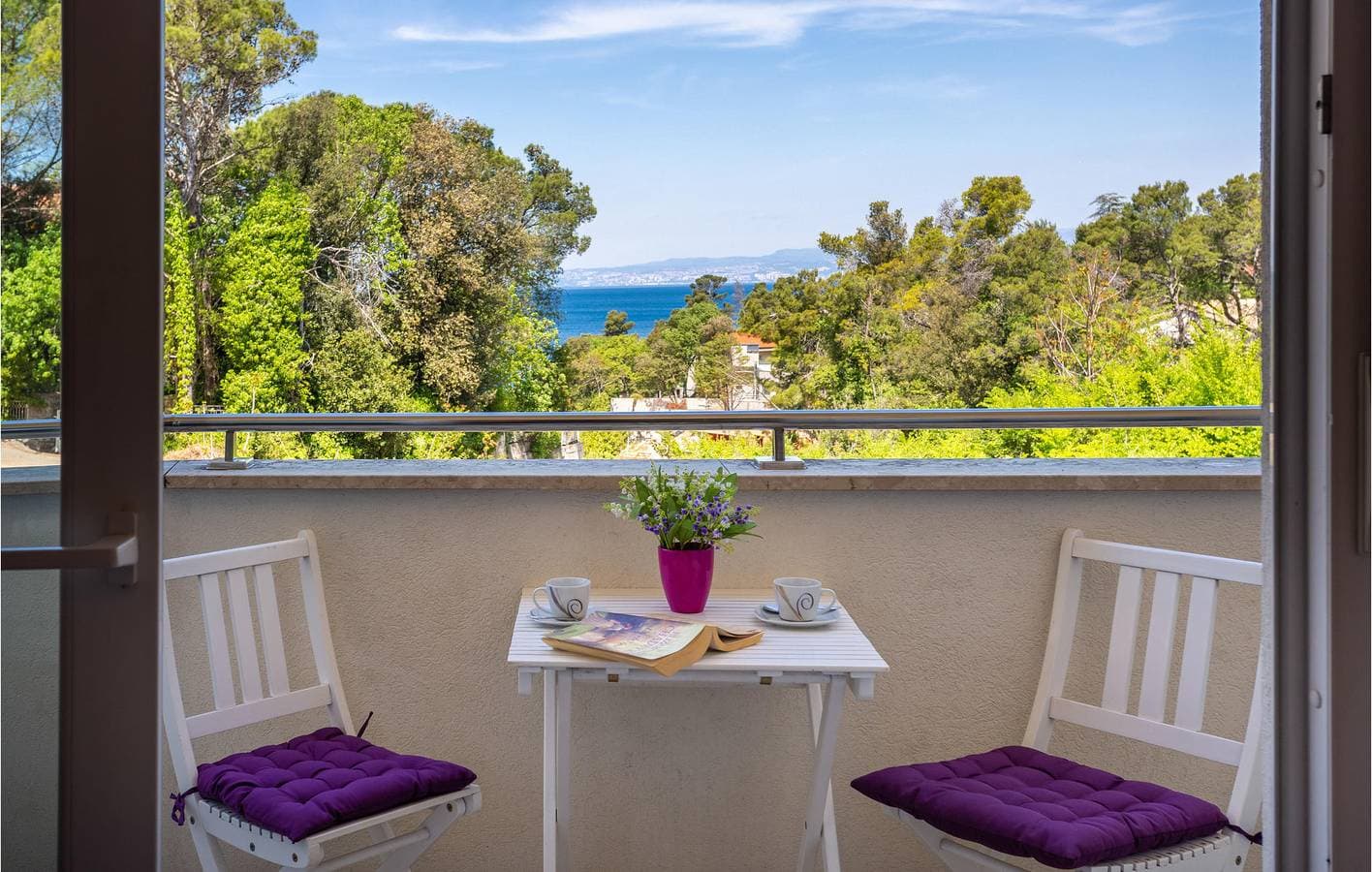Foto 4 von 24: Apartment mit Meerblick, Terrasse, WLAN und Parkplatz – 900 m vom Strand entfernt