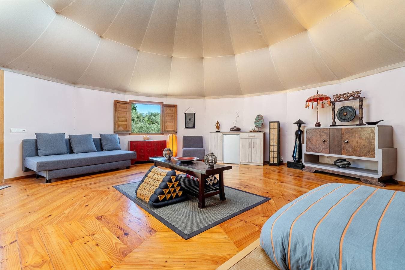 Foto 6 von 38: Finca 'Yurta Mongola Delta Del Ebro' mit Meerblick, Gemeinschaftspool und Wi-Fi