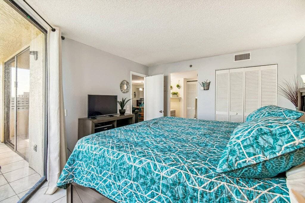 Foto 11 von 50: 2/2, waterfront, Hudson, private beach! #806