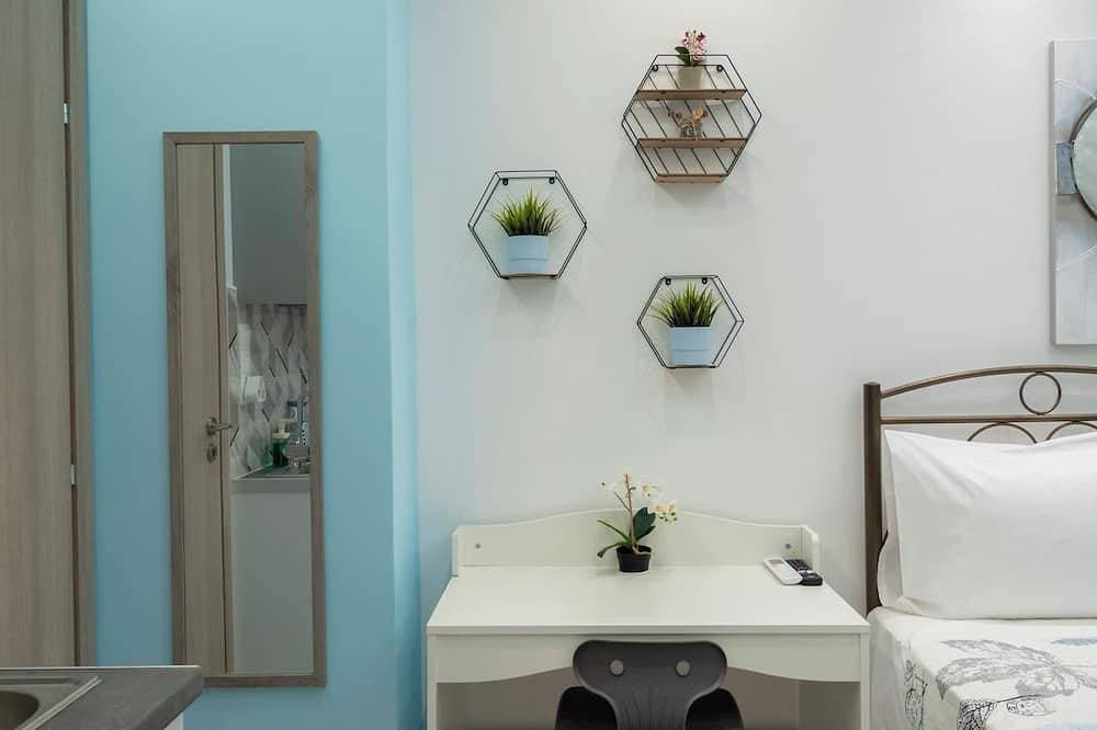 Foto 4 von 30: The Aqua - Stylish & Comfy Studio in Egaleo/Athens