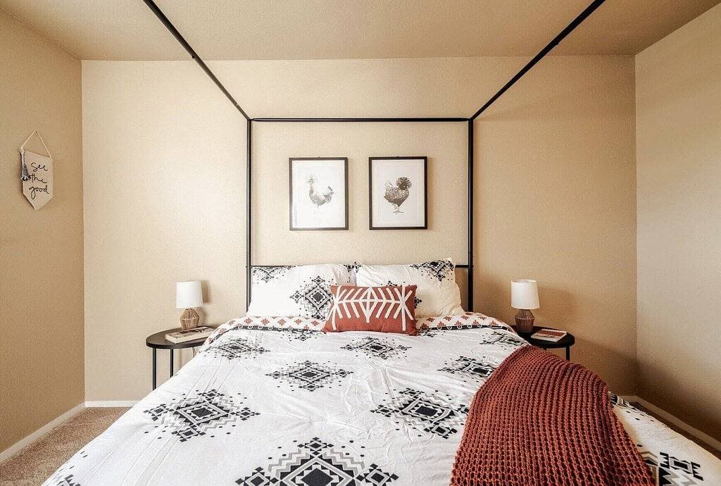 Foto 7 von 34: Park View, Warm and  Cozy Townhome