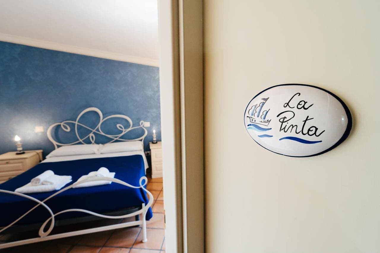 Foto 5 von 13: Double Room with Private Bathroom