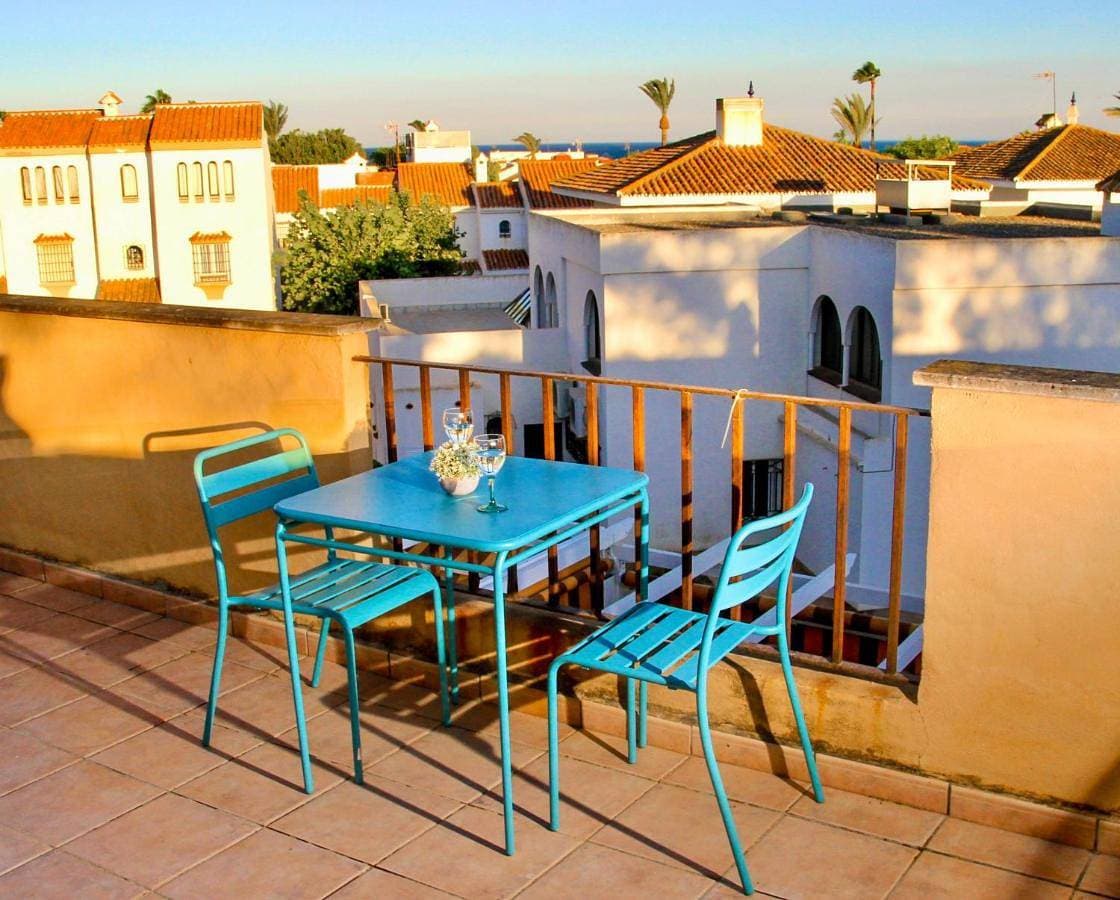 Ático con gran terraza a 50 metros de la playa de Casares 1