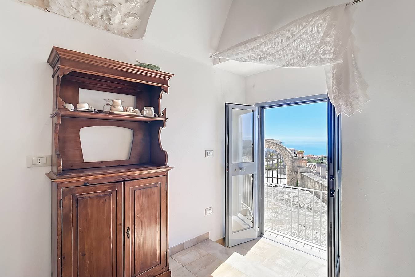 Foto 10 von 23: Studio „Al Torrione 1“ mit Meerblick und Klimaanlage