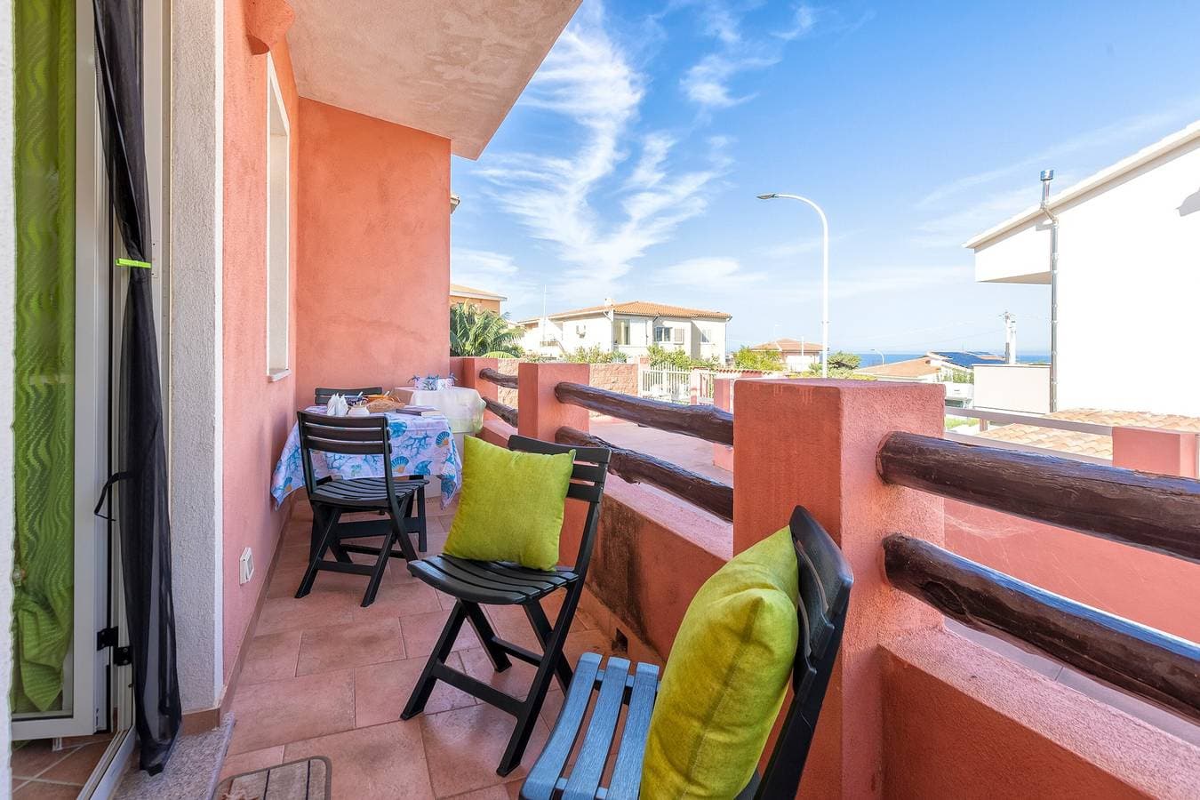 Foto 2 von 25: Ferienwohnung "La Casa Al Mare" mit gemeinsamer Terrasse und Balkon