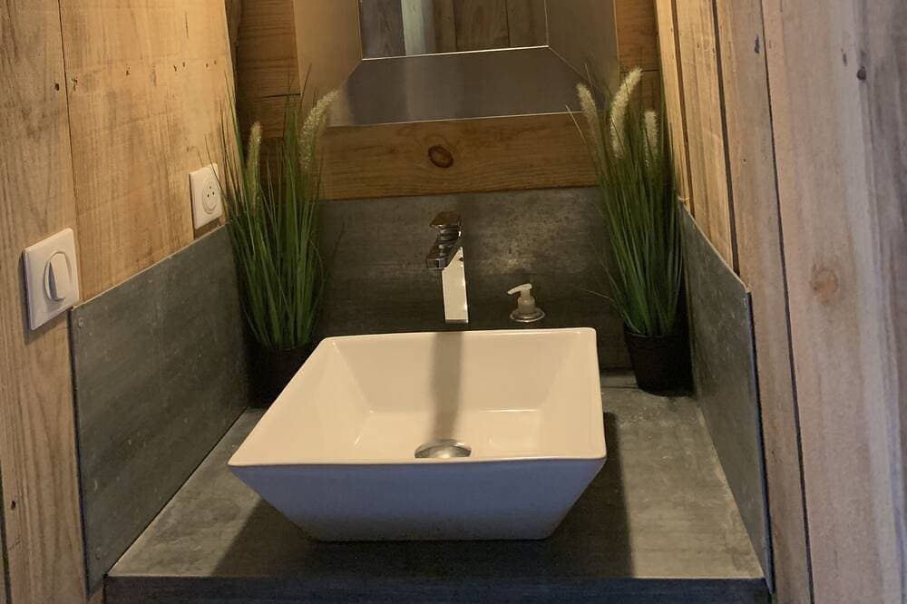 Foto 9 von 26: Traditionelles französisches Bauernhaus, wunderschön renoviert mit einem Pool im Wald
