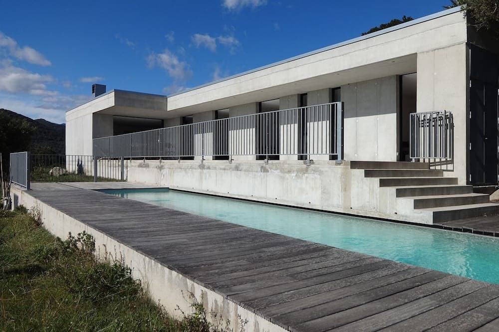 Architektenvilla ***** Panorama 180 ° Meerblick / Genua Tour. Beheizter Pool 1