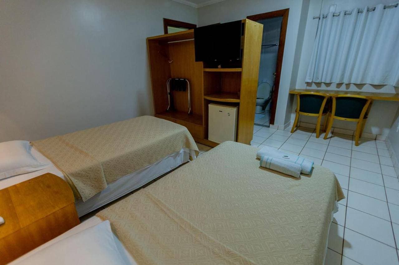 Foto 9 von 12: Economy Double Room