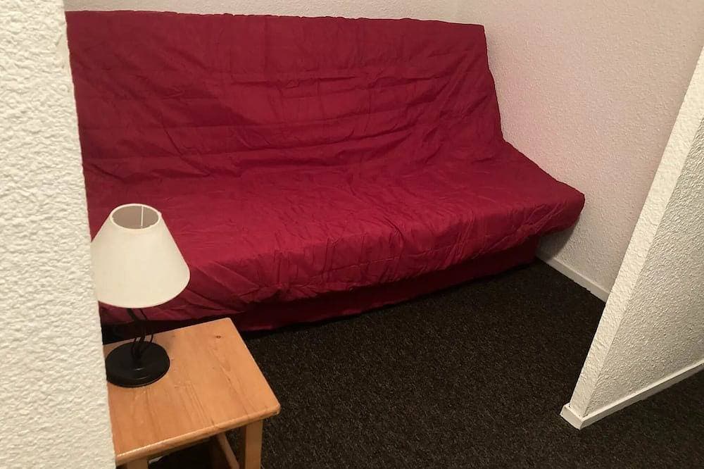 Foto 5 von 10: 2-Room Cabin Sleeps 6