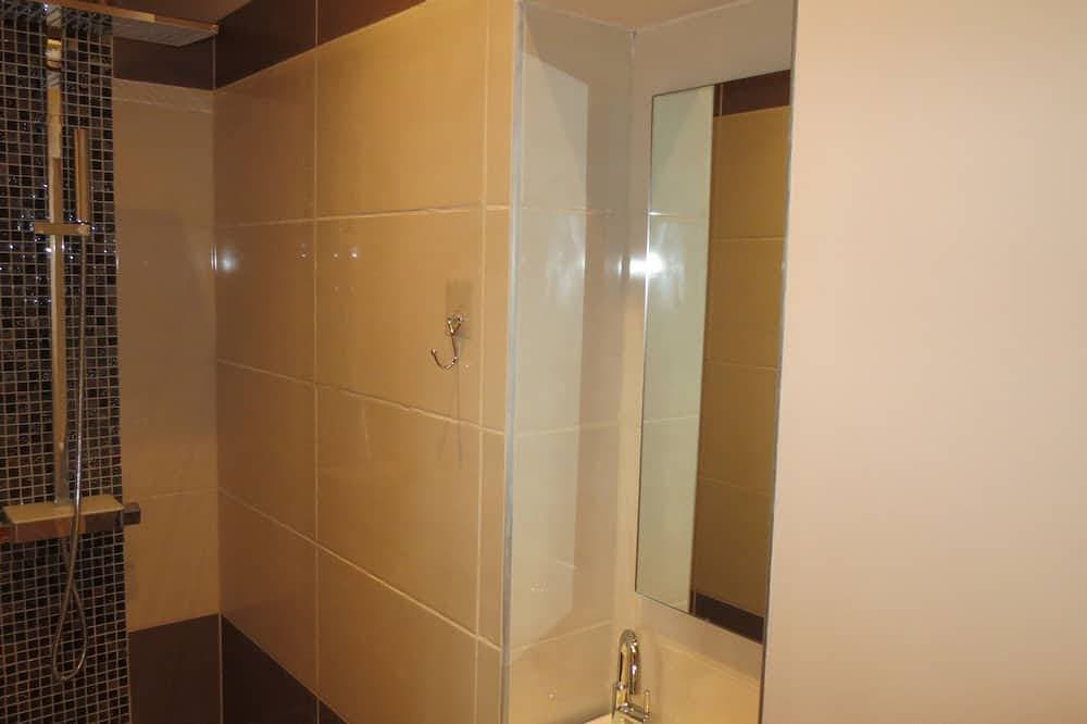 Foto 9 von 20: Villa im Provence-Stil mit privatem Pool und Tennisplatz
