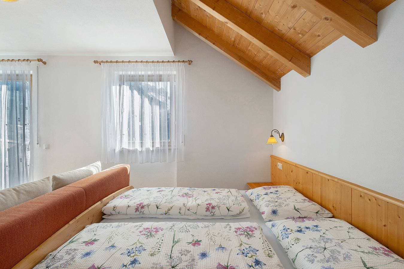Foto 13 von 23: Apartment 'Rungghof 1' mit Bergblick, Gemeinschaftsterrasse und WLAN