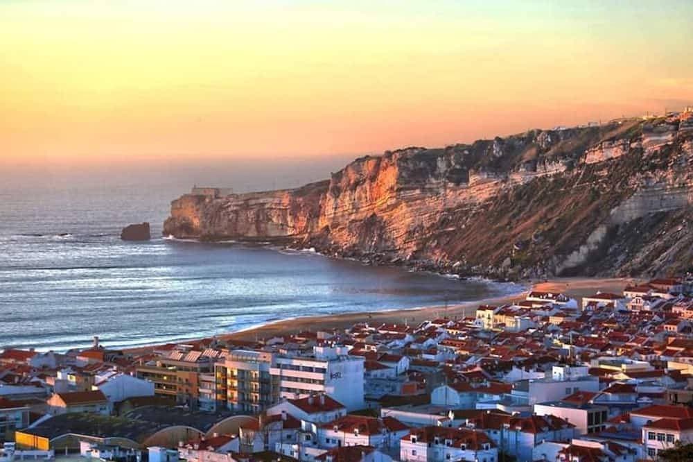 Foto 12 von 14: T2 in Nazaré 100 m vom Strand