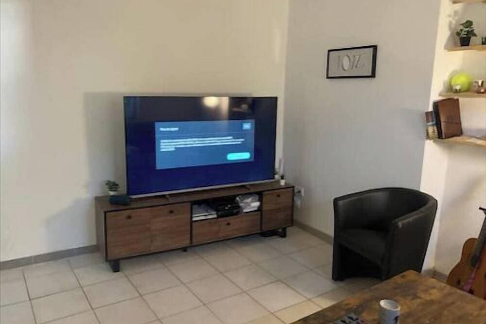 Foto 10 von 14: Room in house drome + viarhona + freeway + jacuzzi (extra charge)