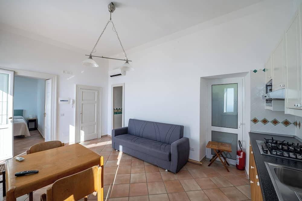 Foto 11 von 12: Lady Gilda Terrasse mit Blick aufs Meer