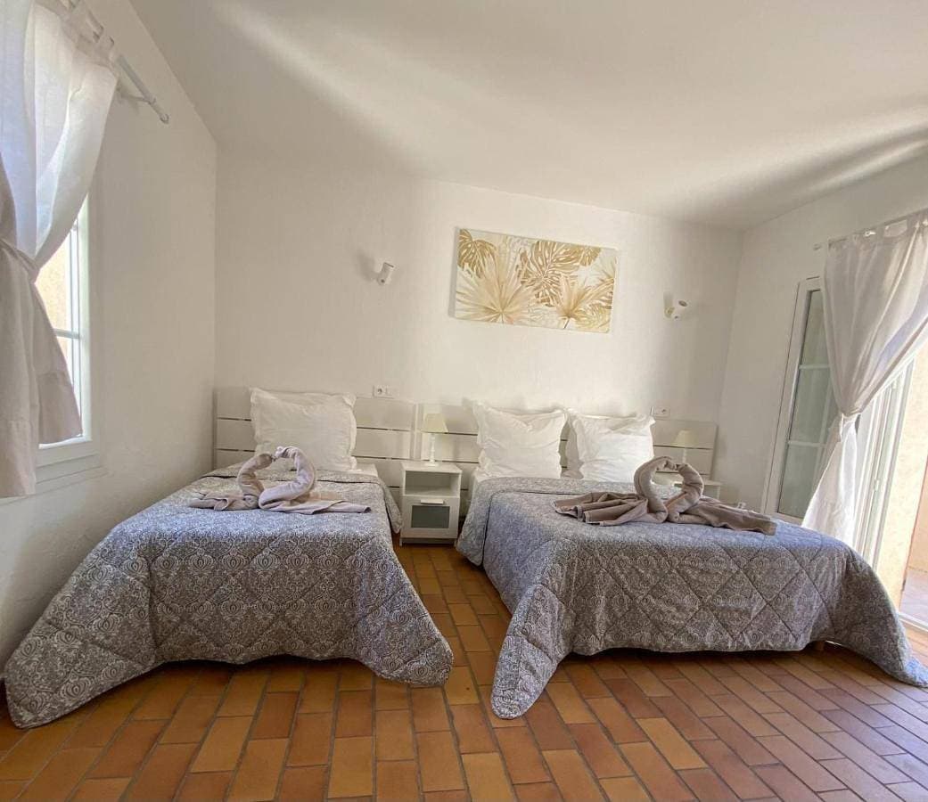 Foto 2 von 6: Triple Room
