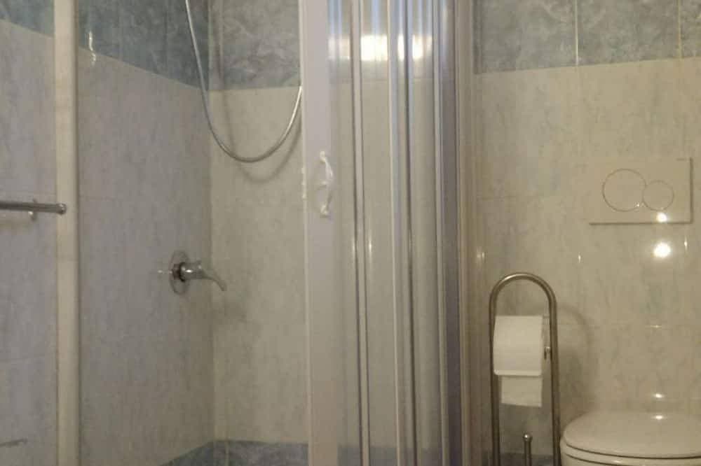 Foto 5 von 20: Zweizimmerwohnung In Einer Ruhigen Residenz Mit Pool Umgeben Von Grün