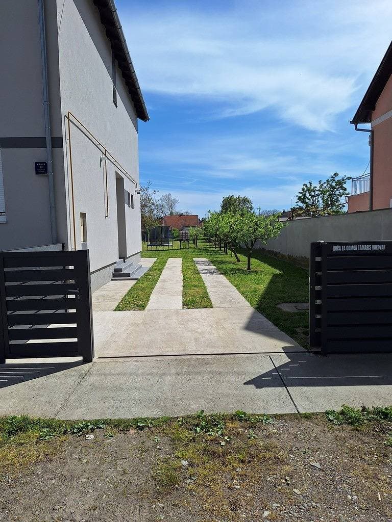 Foto 4 von 46: 4-Zimmer-Haus mit Terrasse Vukovar, Slavonija K-22809
