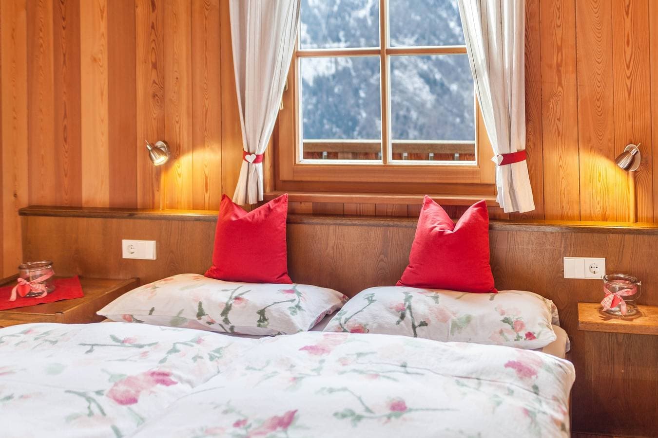 Foto 10 von 26: Ferienhaus "Waldhof" mit Bergblick, Balkon & WLAN