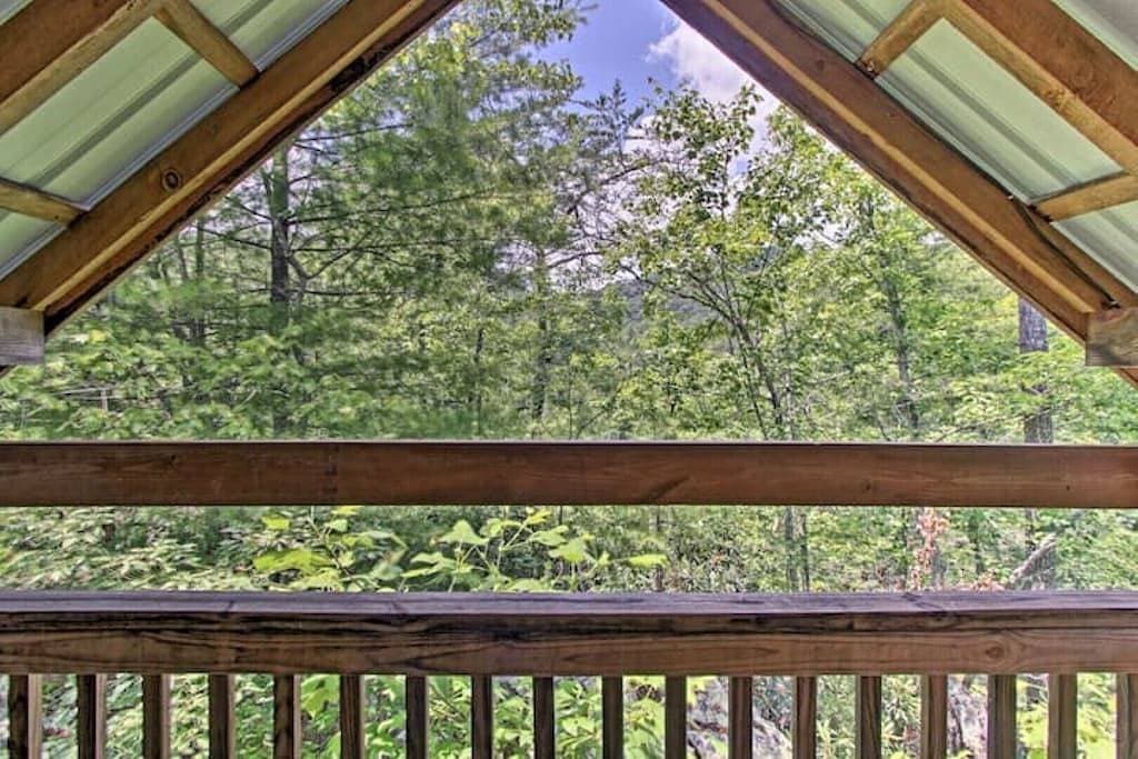 Foto 4 von 27: Cabins at Brush Creek Mtn - Falcons Nest