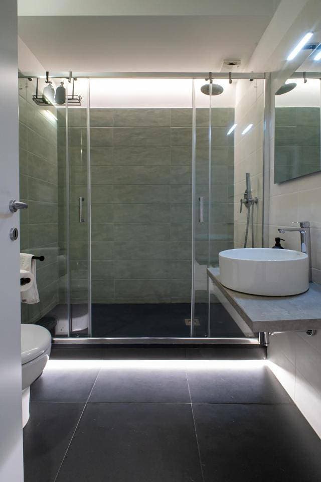 Foto 8 von 8: Double Room with Private Bathroom