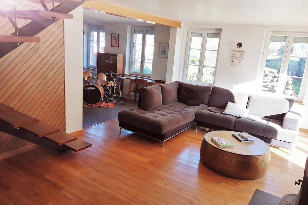 House in listed valley. 1
