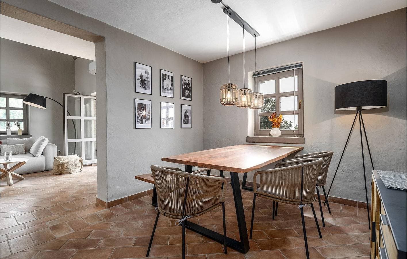 Foto 5 von 44: Geräumige 2-Zimmer-Wohnung mit Pool, Terrasse und WLAN in Selina