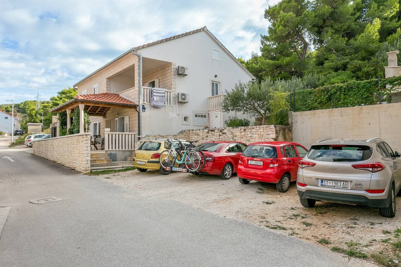 Foto 4 von 26: 2-Zimmer-Ferienwohnung mit Terrasse und Meerblick Postira (Brac) -b